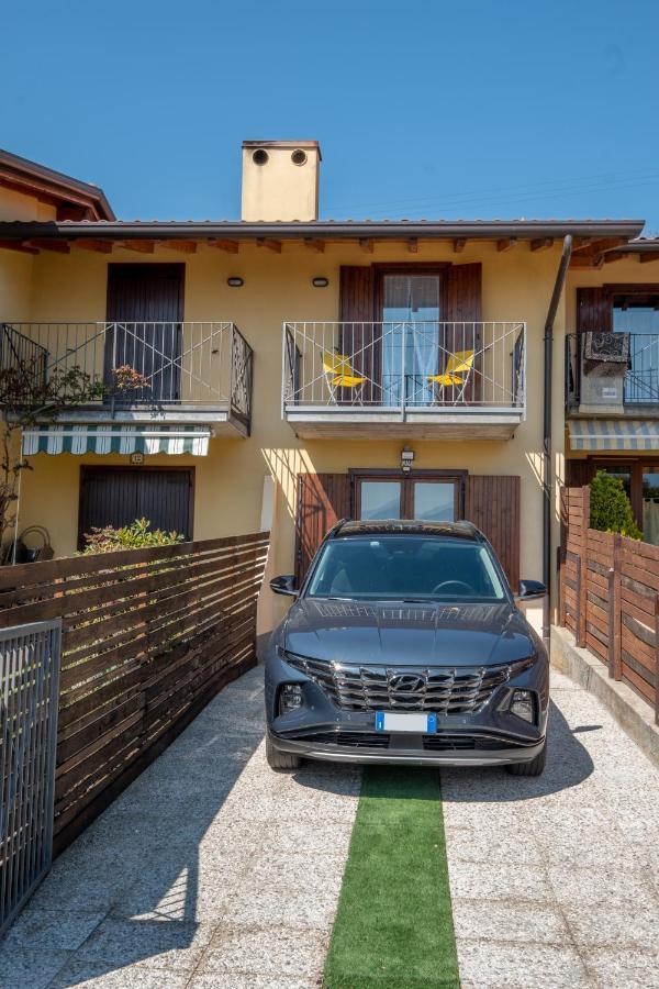 Happy Guest Apartments - Lake & Green Oasis Riva di Solto Exterior foto